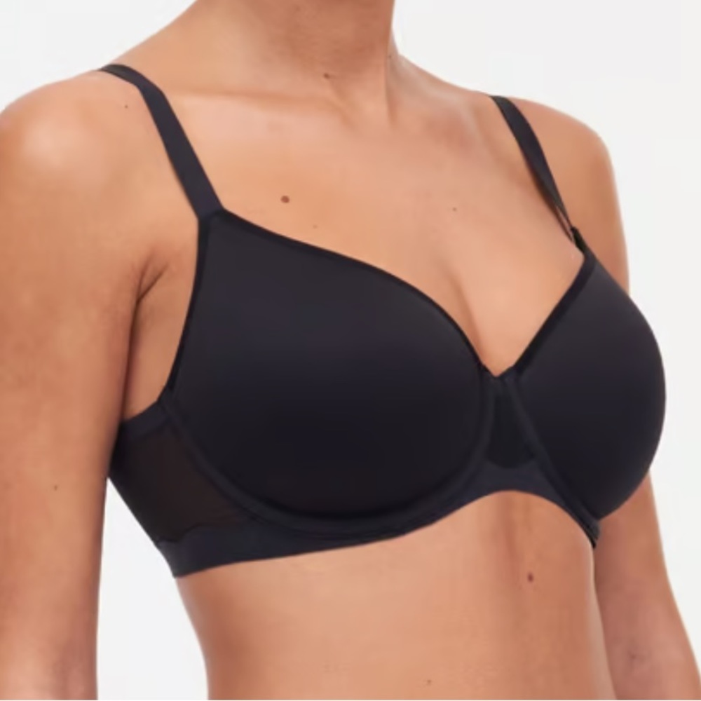 Chantelle Pure Light Spacer Bra black 34B NWT